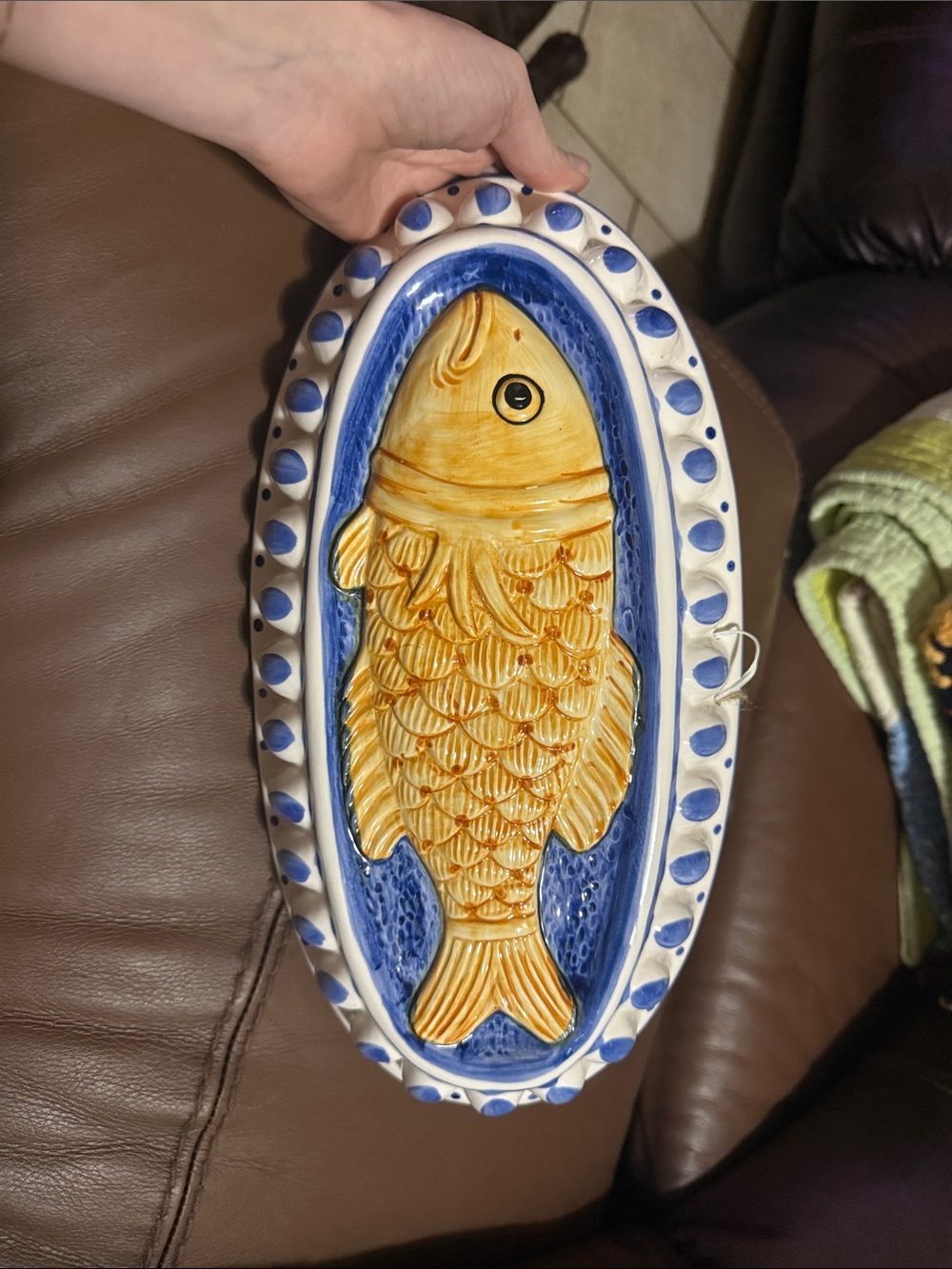 Sigma Fish Mold Tastesetter Hand Painted Ceramic Kitchen Decor Blue Yellow Japan